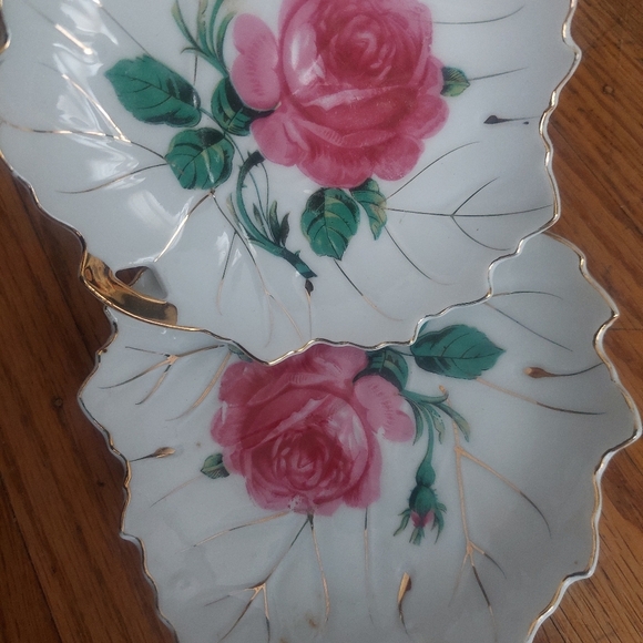 2 Pcs Vibrant Pink Floral TRINKET HOLDER Plate with Scalloped Edges ROSES - Picture 3 of 3